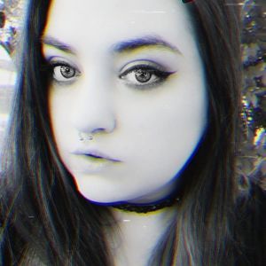 Meet your Posher, Hailey